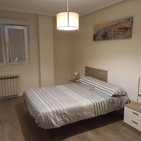 Fantastico Piso En Primera Linea De Playa * Gijón